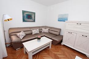 Apartments Aurora