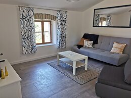 Apartments with Shared Pool Bertetic