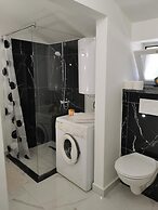 Apartments with Shared Pool Bertetic