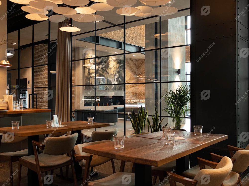 Docklands Apart Hotel