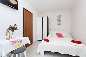 Apartments Divna