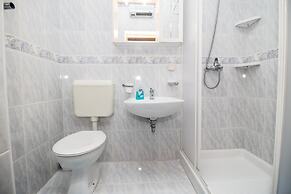 Apartments Divna