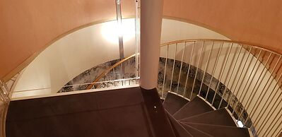 Center City Villa