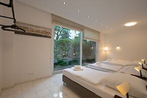 Center City Villa