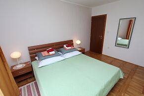 Apartments El Corsaro