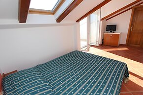 Apartments Elida