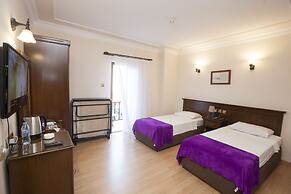 White Pearl Hotel