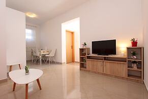 Apartments Eni