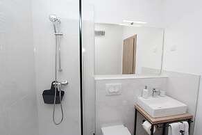 Apartments Eni