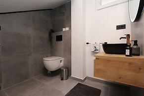 Apartments Eni