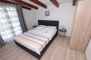 Apartments Eni