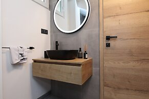 Apartments Eni