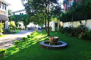 Forever City Hotel