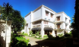 Forever City Hotel