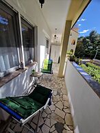 Apartments Godena