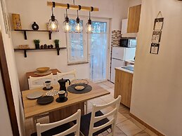 Apartments Godena