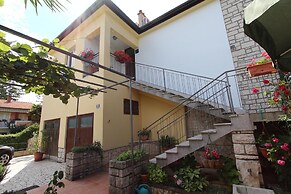 Apartments Godena