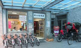 Maohua Motel