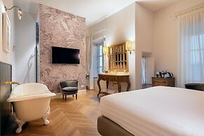 Corte Calzaiuoli Elegant Suites