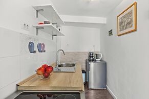 Apartments Knezovic