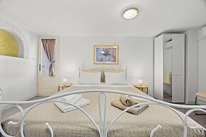 Apartments Knezovic