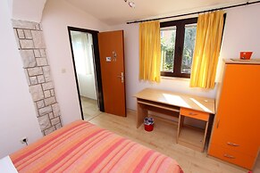 Apartments Lara