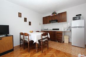 Apartments Lara
