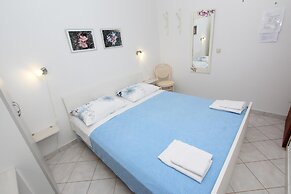 Apartments Lara