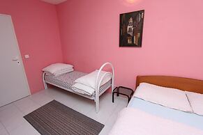 Apartments Lora