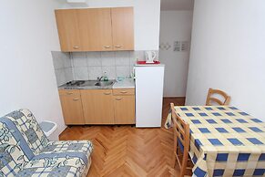 Apartments Lora