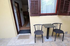 Apartments Lora