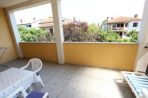 Apartments Lora