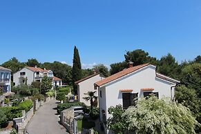 Apartments Makado