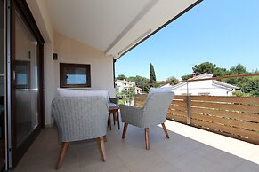 Apartments Makado
