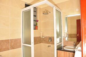 Sherry Homes Fahari II