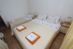 Apartments Milena