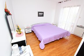 Guests House Sanja