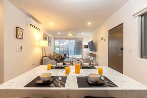 Solea by Mikitito Rentals