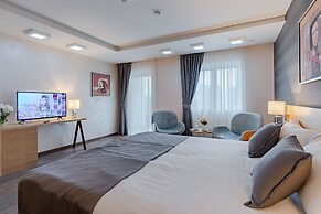 Rubicon Hotel