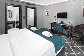 Hotel Golden Key 4 Stars Superior