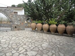 Zeus House Gaia