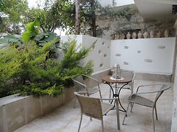 Villa Arokaria