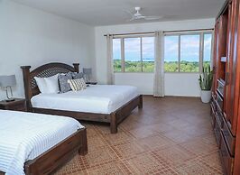 El Regalo Resort