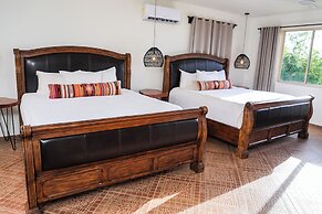 El Regalo Resort