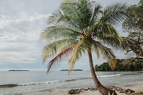 El Regalo Resort