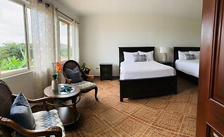 El Regalo Resort