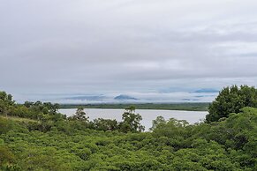 El Regalo Resort