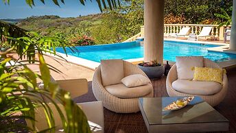 El Regalo Resort