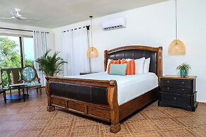 El Regalo Resort