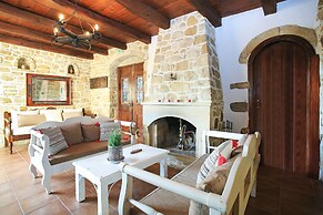 Villa Kamilari